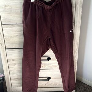 Men’s Nike sweatpants